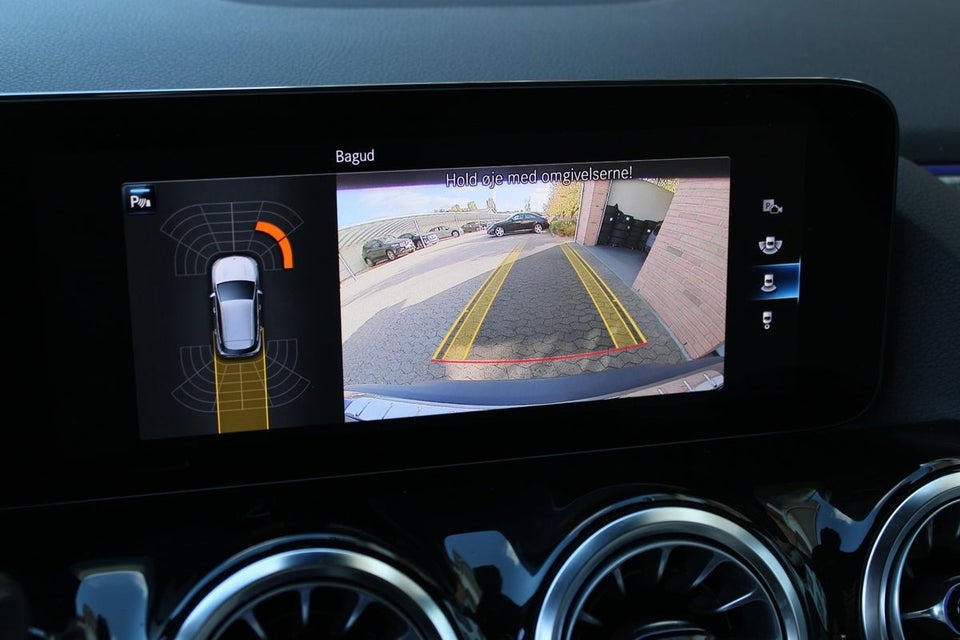 Mercedes EQA250+ Progressive 5d