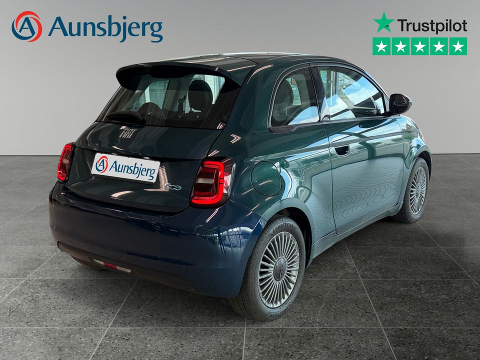 Fiat 500e 42 Icon 3d
