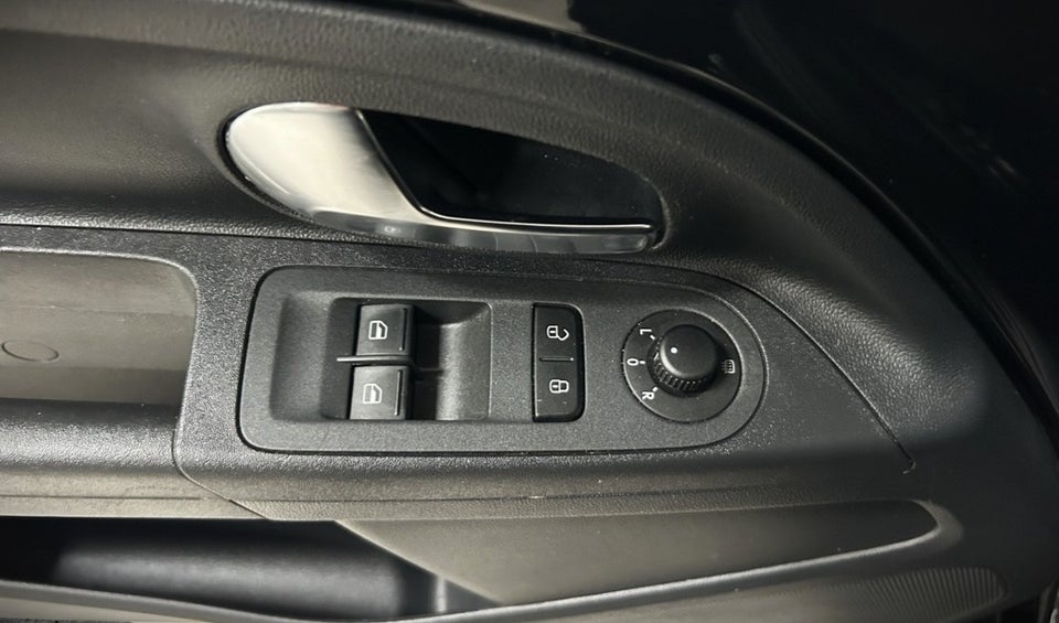 VW Up! 1,0 MPi 60 Move BMT 5d