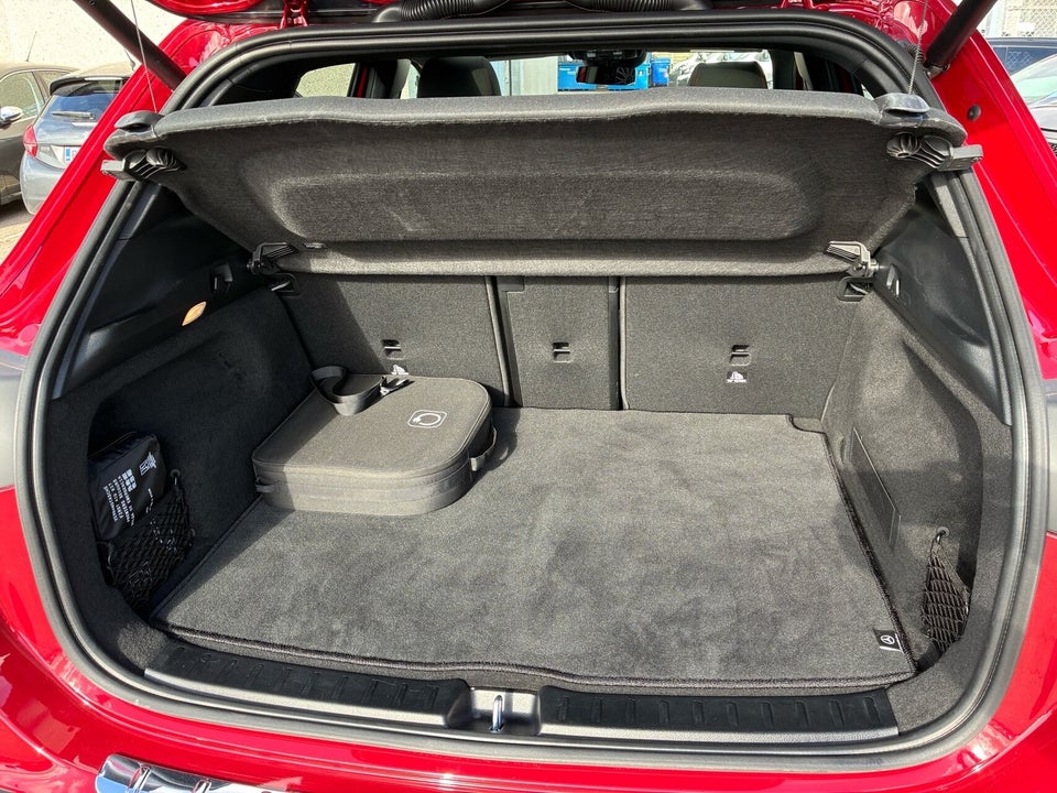 Mercedes EQA250+ AMG Advance 5d