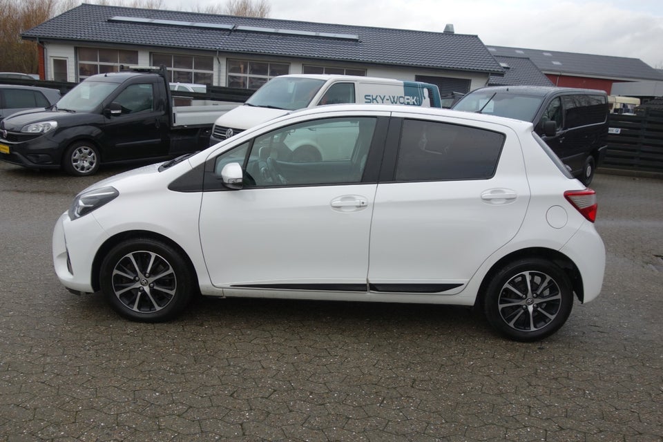 Toyota Yaris 1,4 D-4D T2 Van 5d