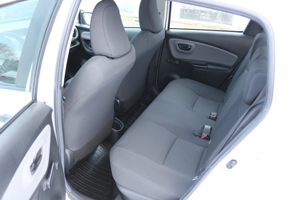 Toyota Yaris 1,5 Hybrid H1 e-CVT 5d