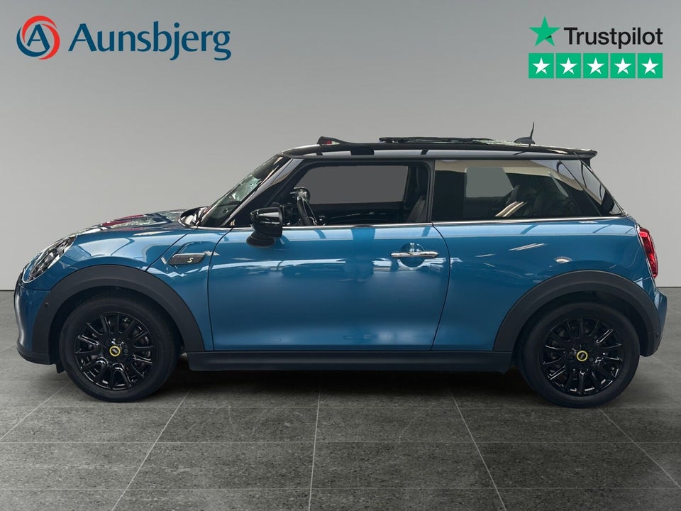 MINI Cooper SE Classic Trim 3d