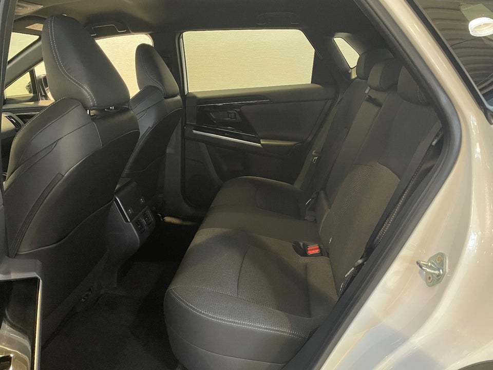 Toyota bZ4X Active 5d