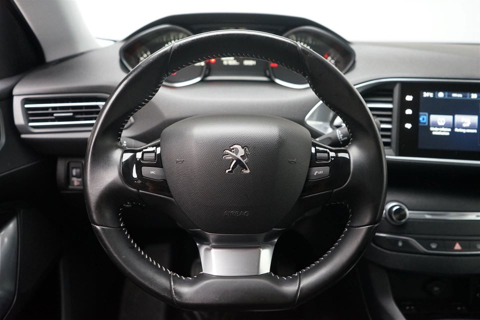 Peugeot 308 1,6 BlueHDi 120 Active 5d