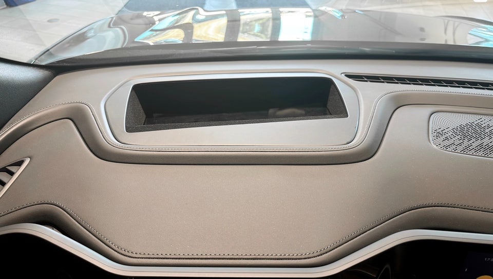 Hongqi EHS7 85 Premium 5d