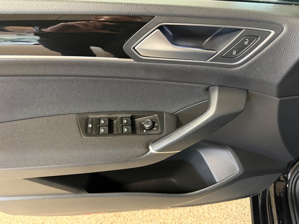 VW Touran 1,4 TSi 150 Highline DSG 7prs 5d