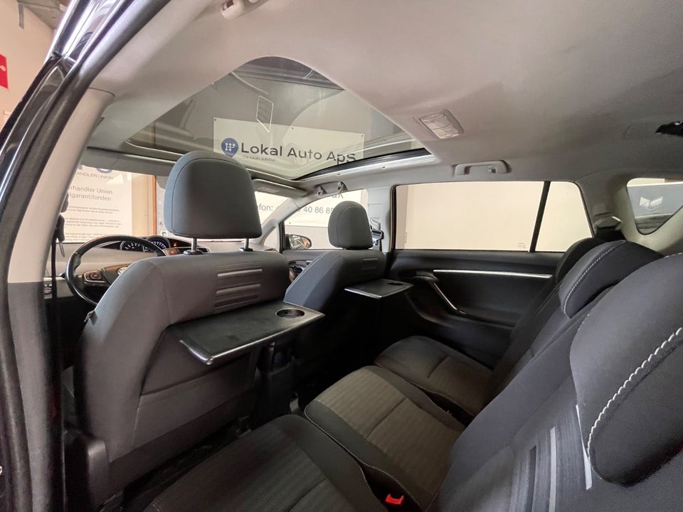 Toyota Verso 1,6 D-4D T2 Premium Skyview 5d