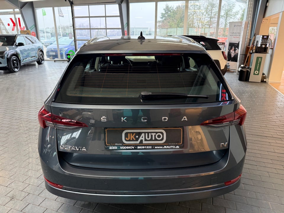 Skoda Octavia 1,4 TSi iV Plus Combi DSG 5d
