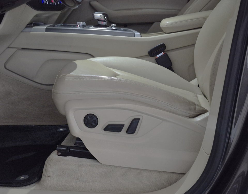 Audi Q7 3,0 TDi 272 quattro Tiptr. 5d