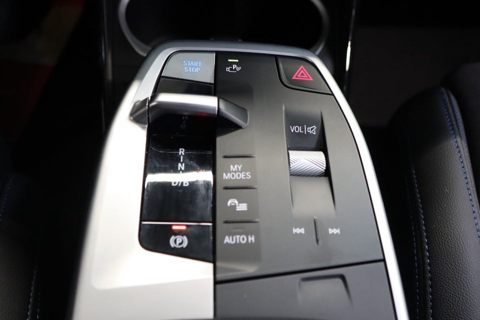 BMW iX1 xDrive30 M-Sport Premium 5d