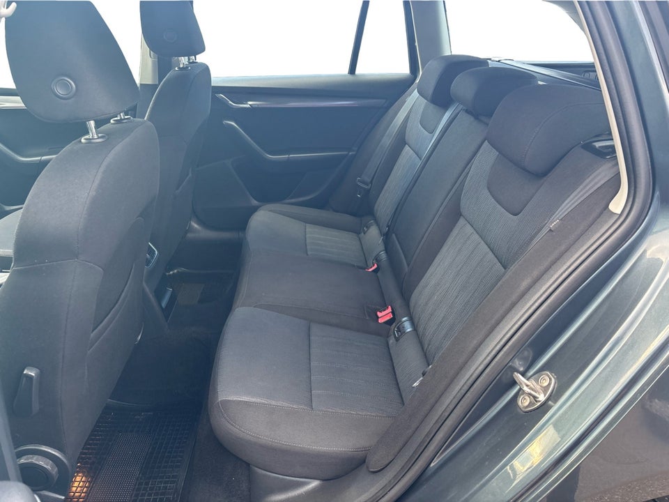 Skoda Octavia 1,5 TSi 150 Business Line+ Combi DSG 5d