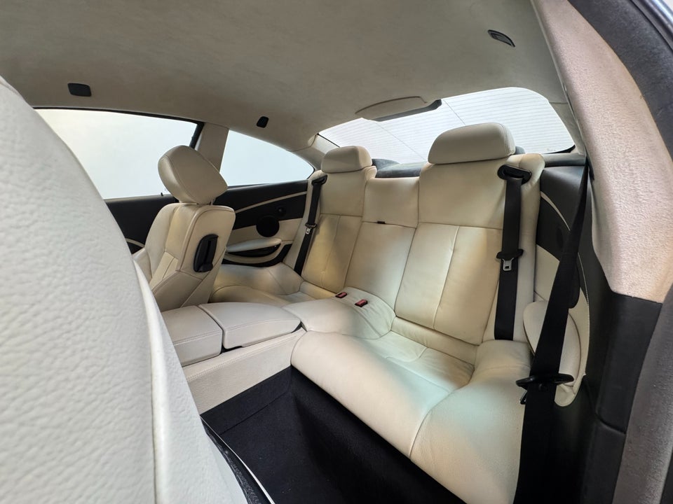 BMW 645Ci 4,4 Coupé Steptr. 2d