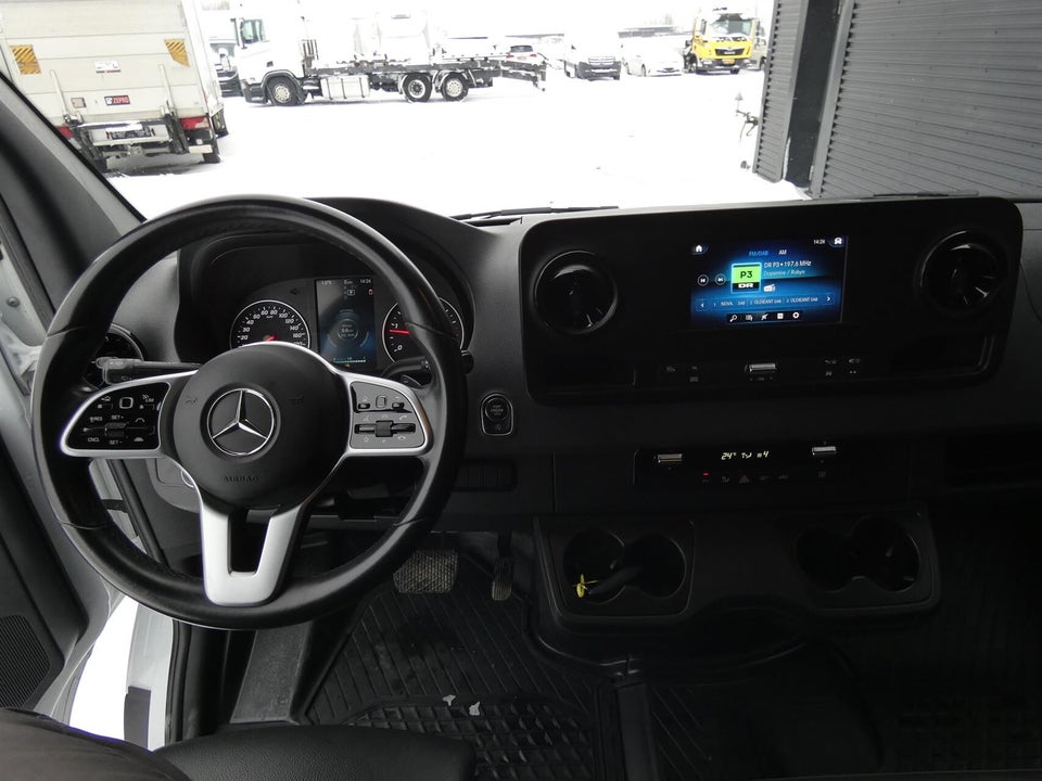 Mercedes Sprinter 317 2,0 CDi A2 Kassevogn aut. RWD