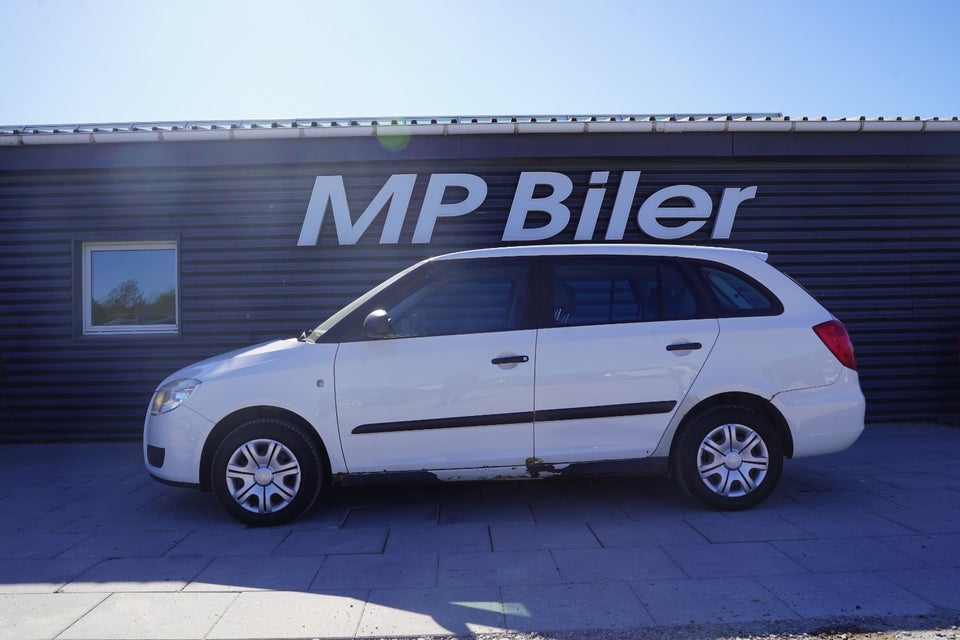 Skoda Fabia 1,2 12V Ambiente Combi 5d
