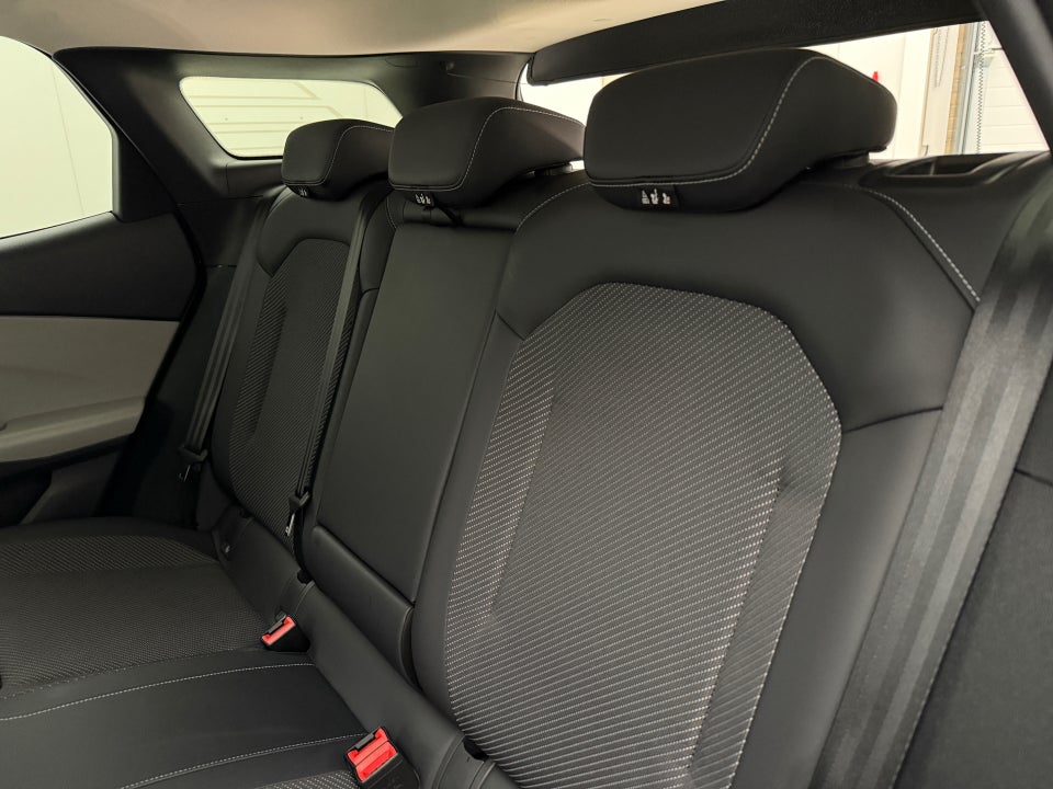 Ford Explorer 82 Select Extended Range 5d