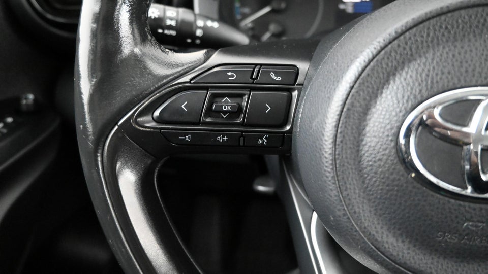 Toyota Yaris 1,5 Hybrid H3 e-CVT 5d