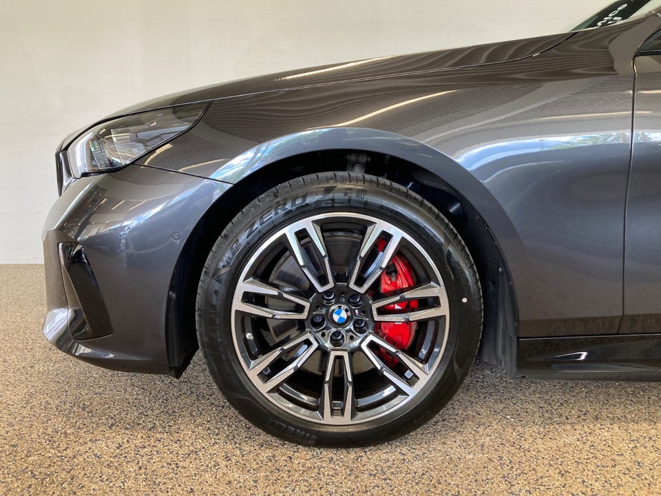 BMW i5 xDrive40 Touring M-Sport Pro 5d