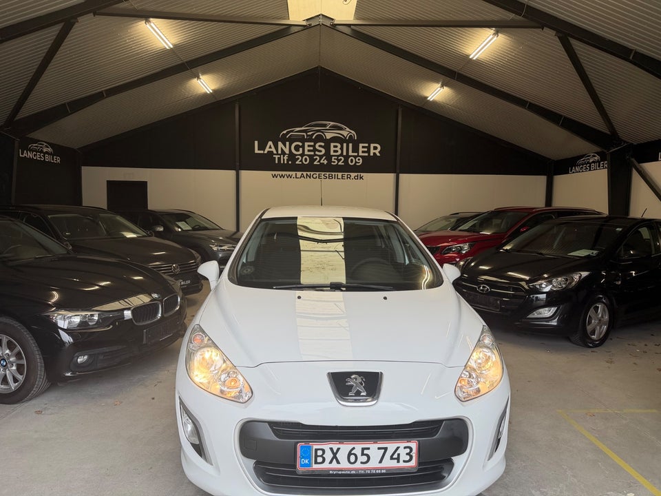 Peugeot 308 1,6 HDi 90 Comfort S 5d