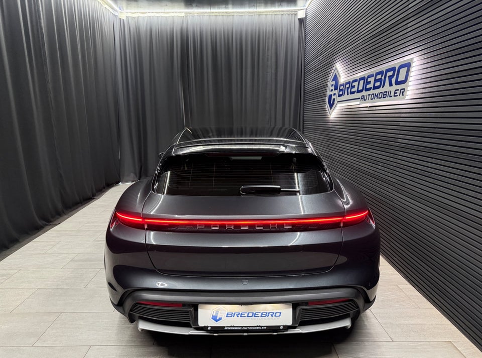 Porsche Taycan 4 Performance+ Cross Turismo 5d