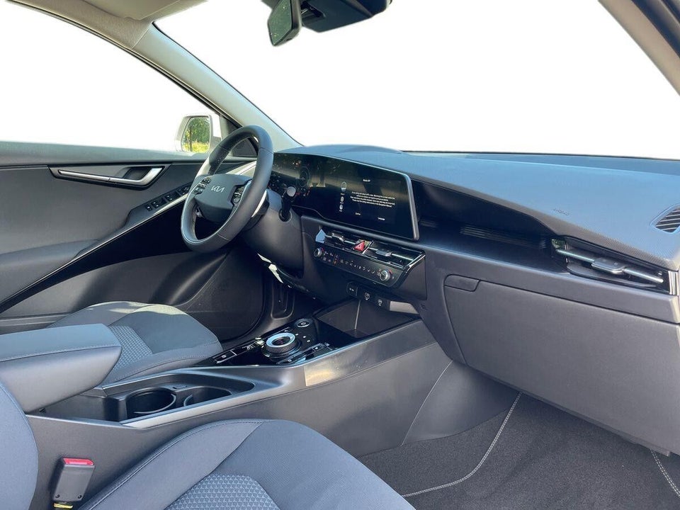 Kia Niro 64 EV Prestige 5d