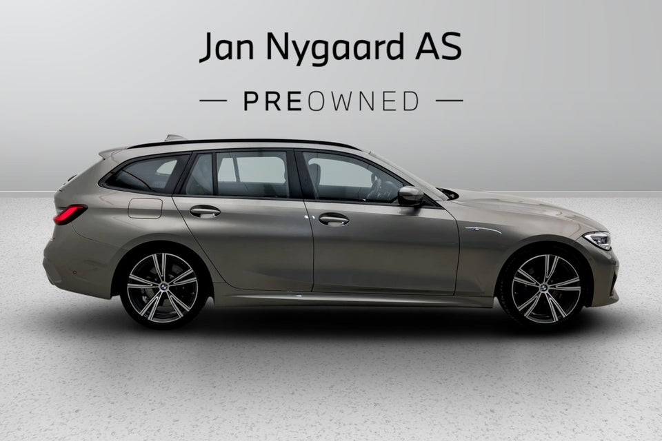 BMW 330i 2,0 Touring M-Sport aut. 5d