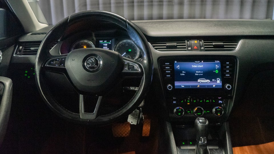 Skoda Octavia 1,6 TDi 115 Style Combi DSG 5d