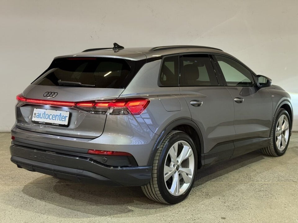 Audi Q4 e-tron 45 S-line 5d