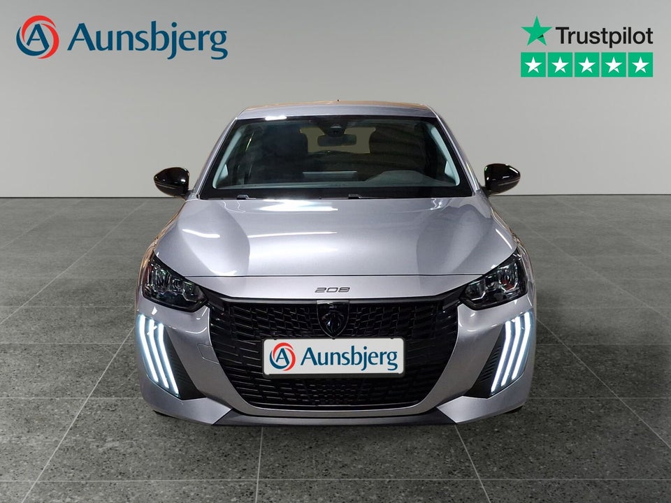 Peugeot e-208 50 Style 5d