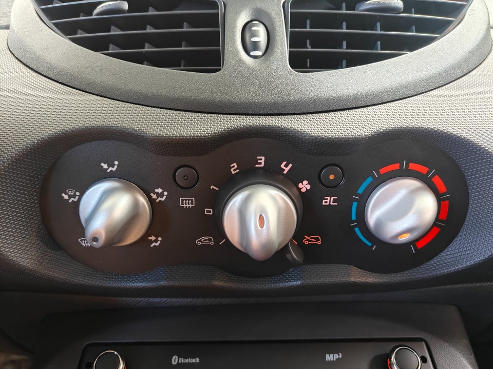 Renault Twingo 1,2 16V Authentique ECO2 3d