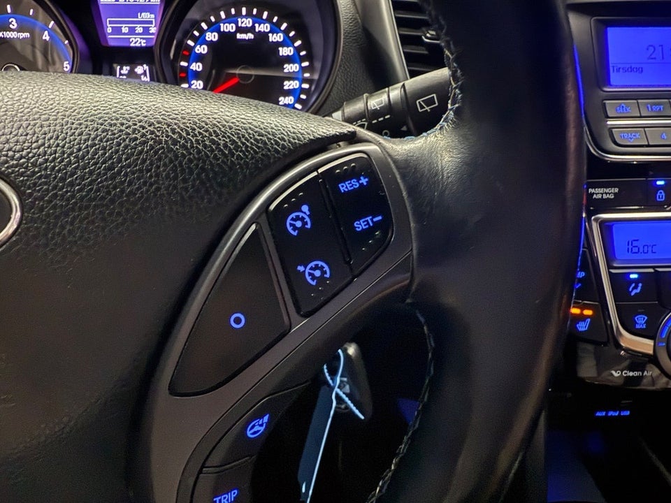 Hyundai i30 1,6 CRDi 110 EM-Edition 5d