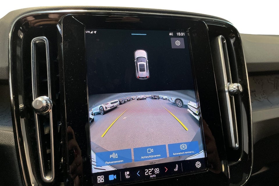 Volvo XC40 P8 ReCharge Twin Plus 5d