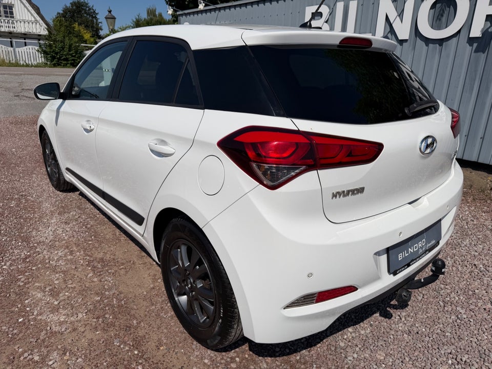 Hyundai i20 1,25 Elegance 5d