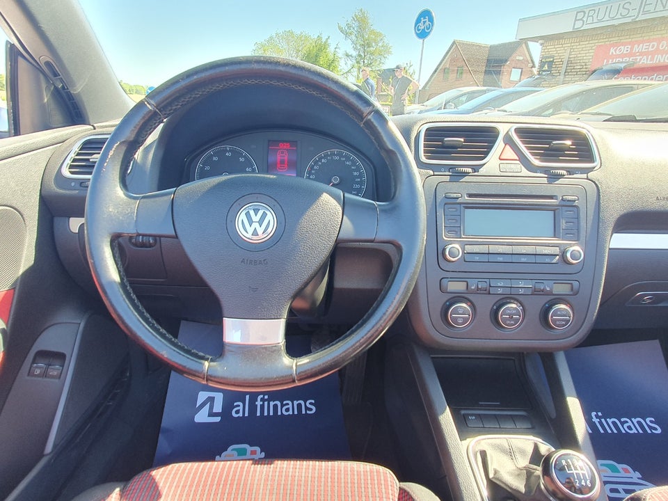 VW Eos 2,0 FSi 2d