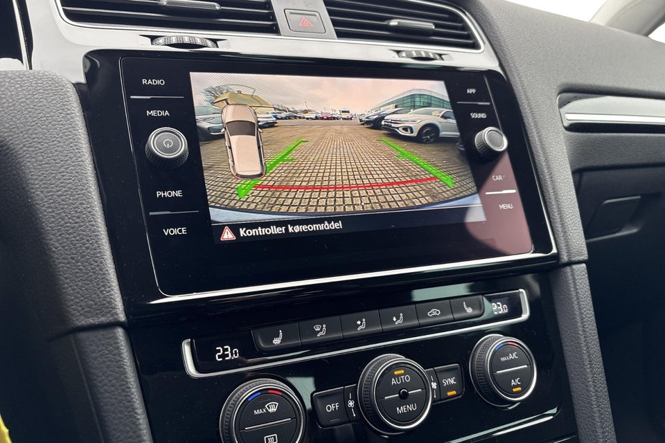 VW Golf VII 1,5 TSi 150 Highline DSG 5d