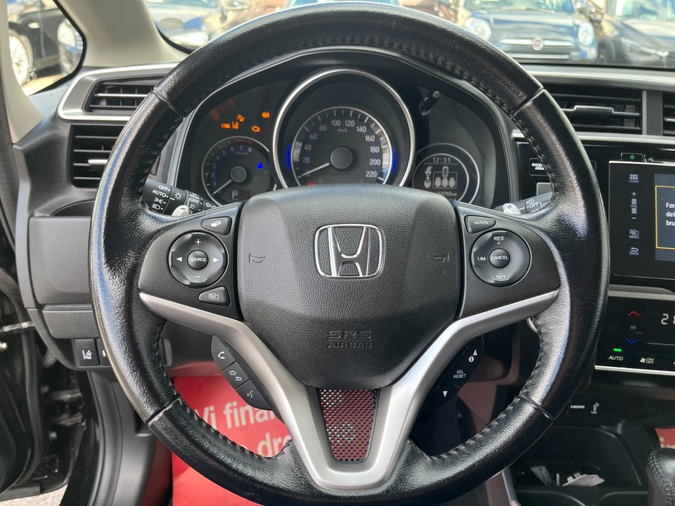 Honda Jazz 1,3 i-VTEC Elegance CVT 5d