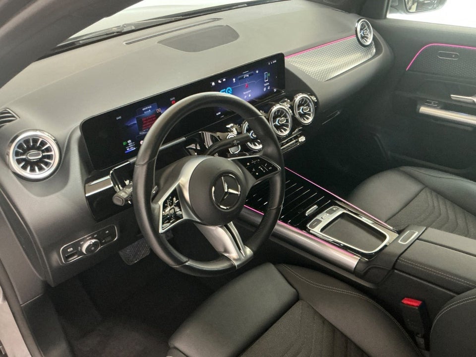 Mercedes EQA250+ Progressive 5d