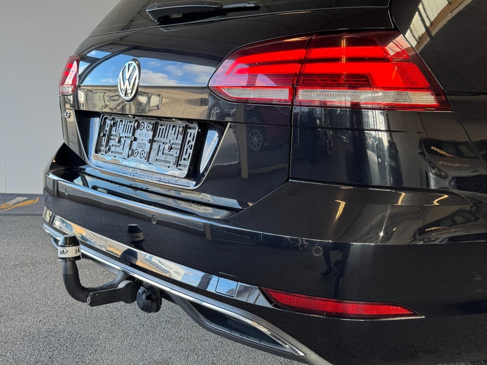 VW Golf VII 1,6 TDi 115 IQ.Drive Variant DSG 5d