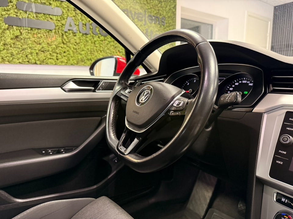 VW Passat 1,6 TDi 120 Comfortline Variant DSG 5d