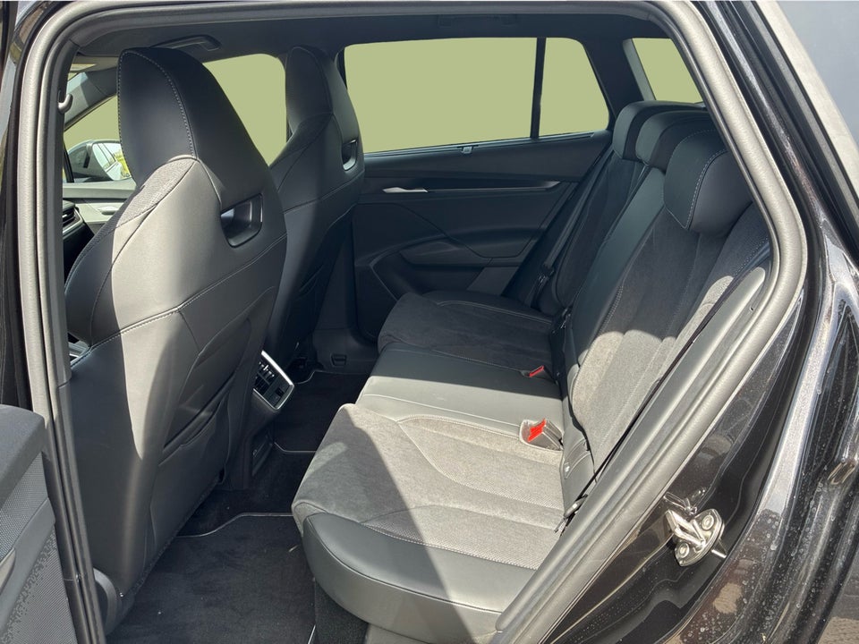 Skoda Enyaq 85 iV Sportline 5d