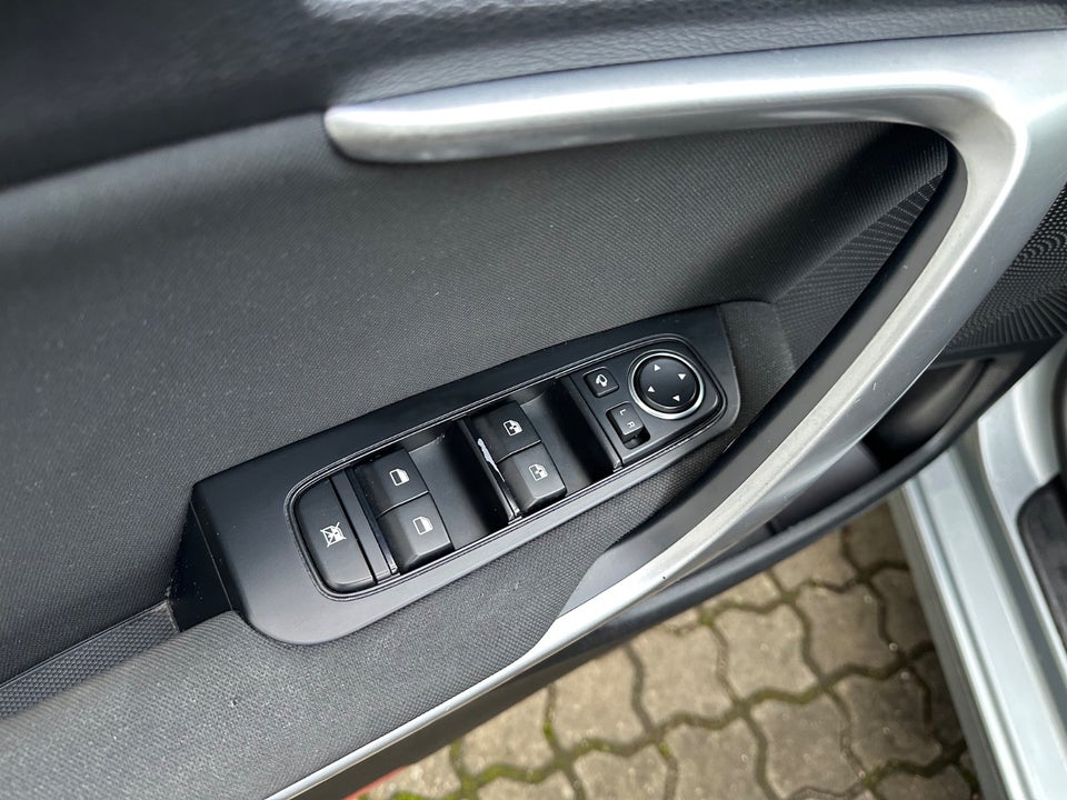 Kia Ceed 1,4 T-GDi Comfort SW DCT 5d