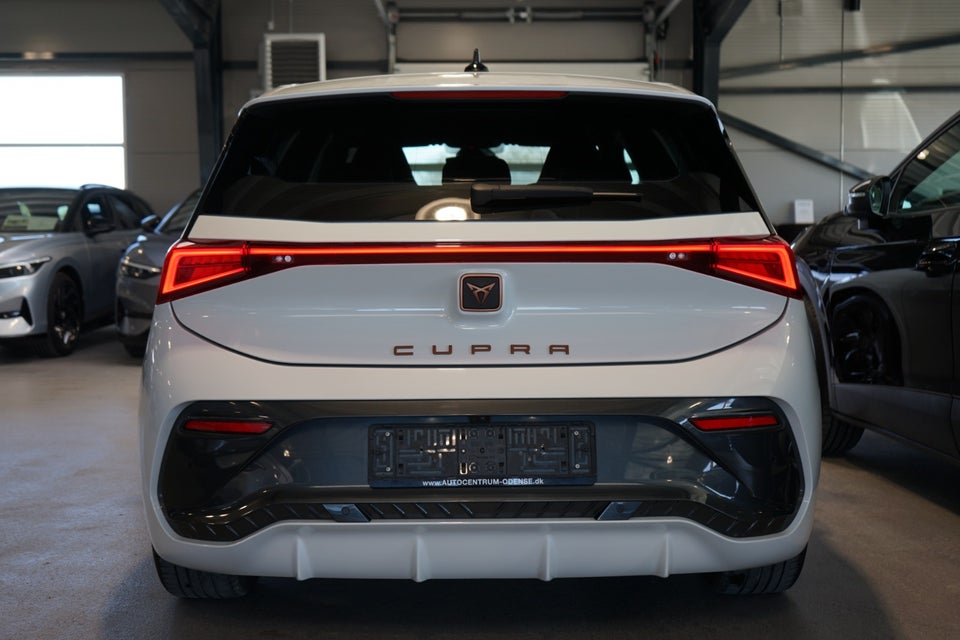 Cupra Born 77 e-Boost 5d