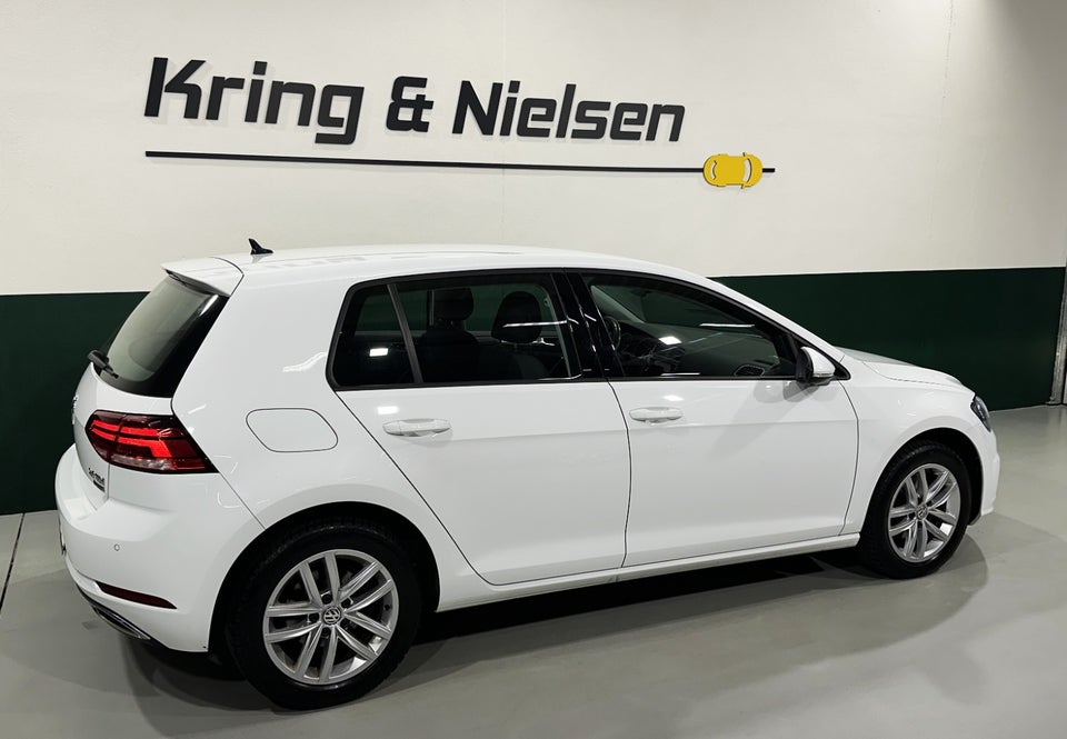 VW Golf VII 2,0 TDi 150 Comfortline DSG 5d