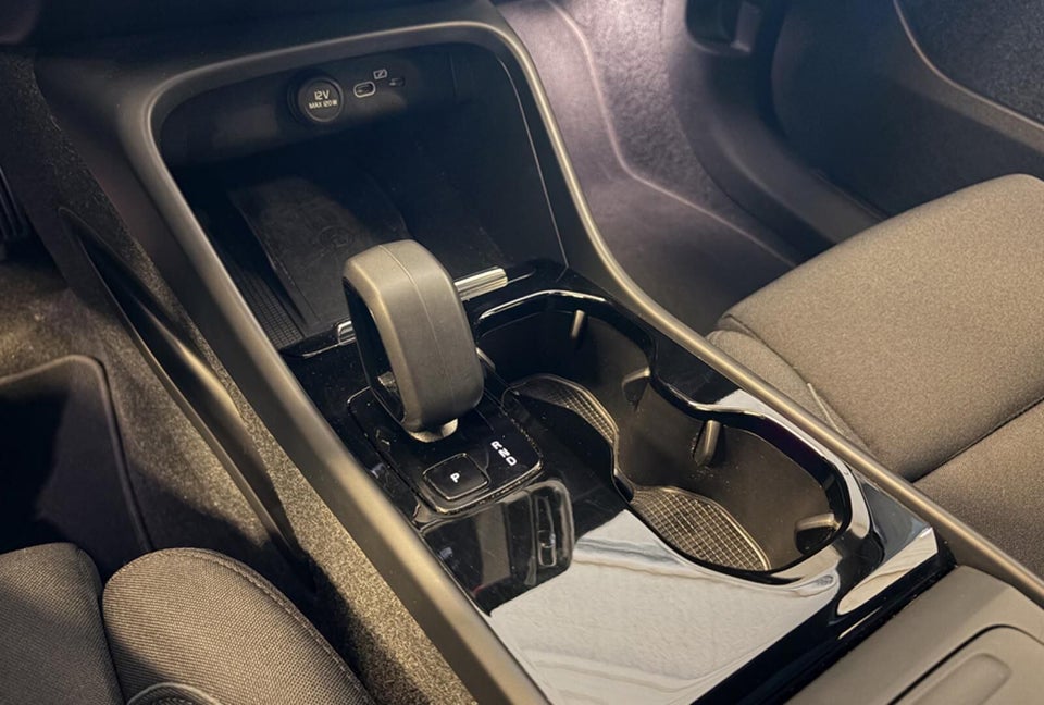 Volvo XC40 P6 ReCharge Plus 5d