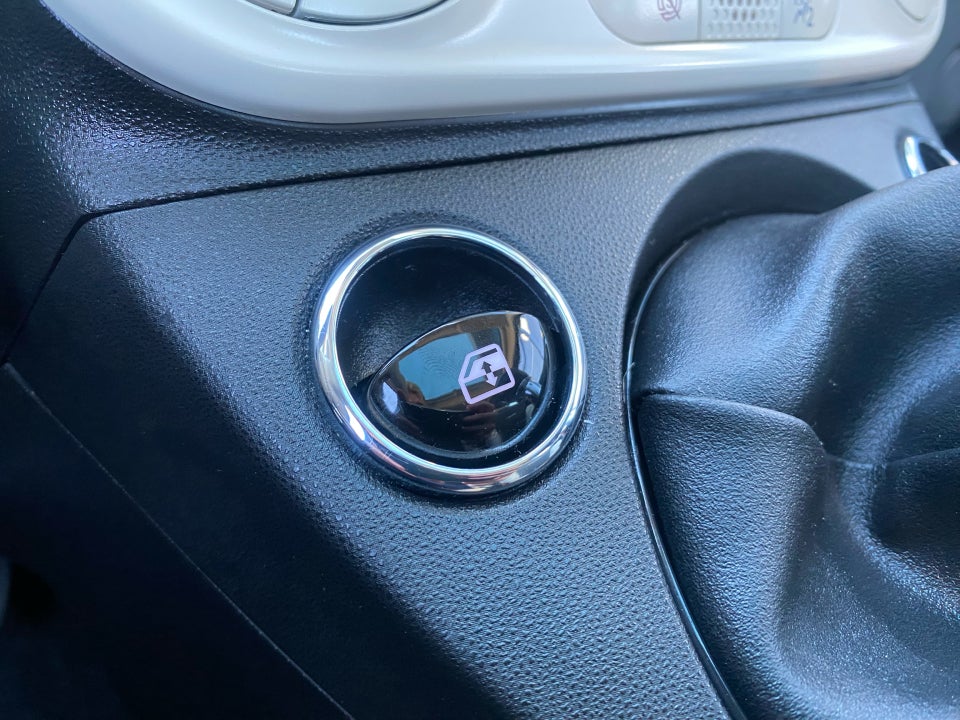 Fiat 500 1,0 Hybrid Dolcevita 3d