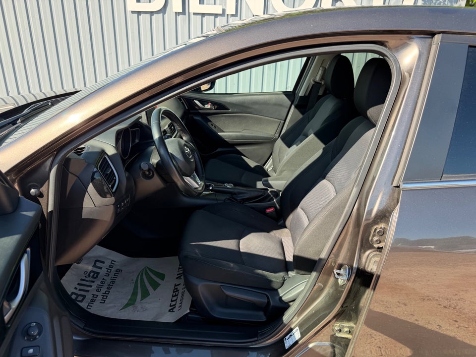 Mazda 3 2,0 SkyActiv-G 120 Vision 5d