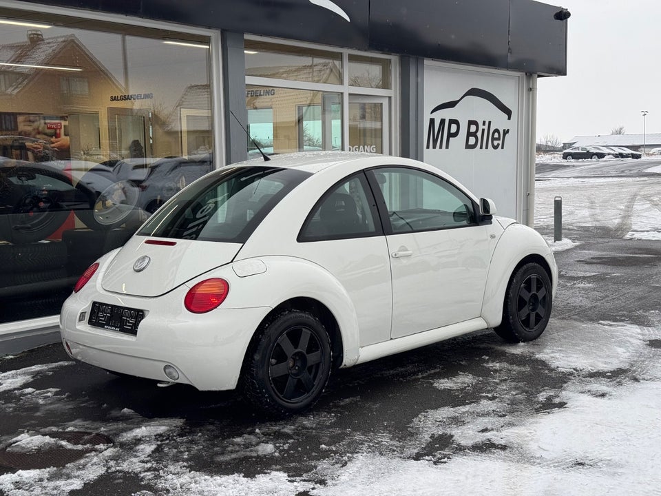 VW New Beetle 2,0 Highline 2d