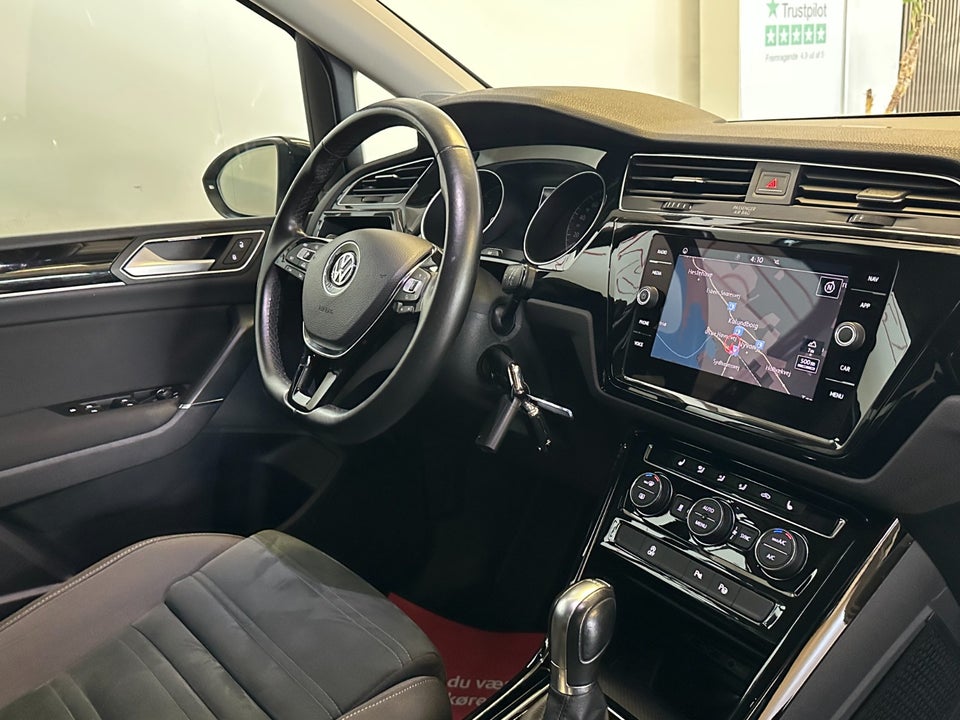 VW Touran 2,0 TDi 190 Highline DSG 5d