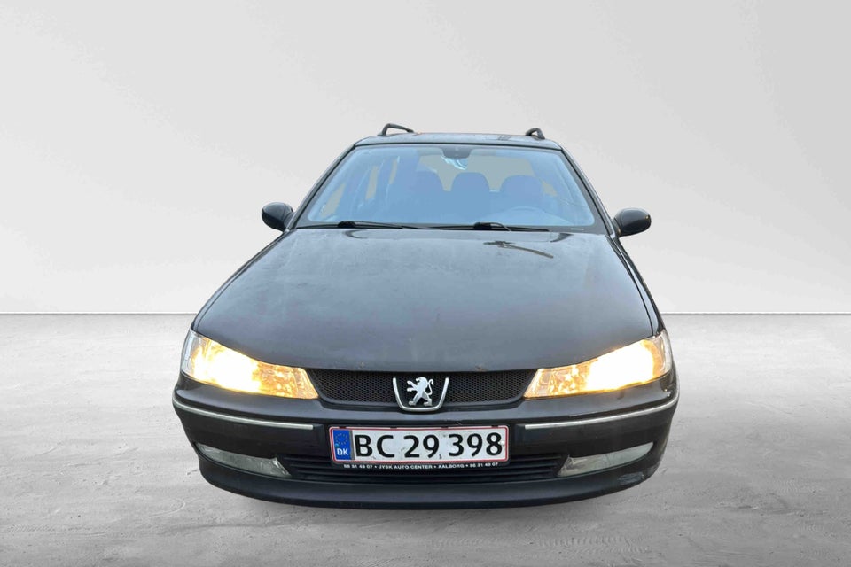 Peugeot 406 1,8 ST stc. 5d