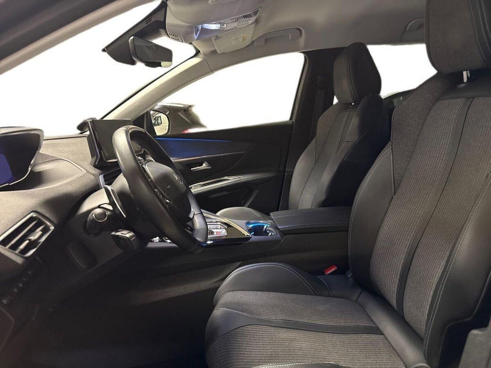 Peugeot 3008 1,6 Hybrid Allure Pack EAT8 5d